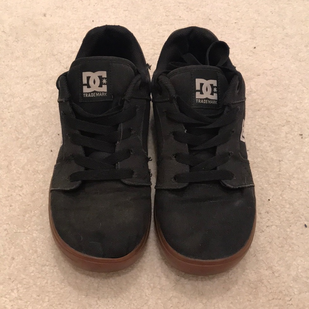 DC shoes